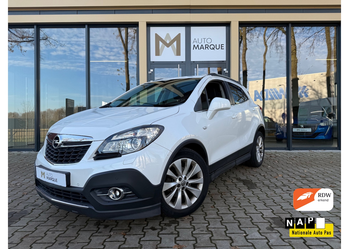 Opel Mokka - 1.4 T 141PK Aut. | Cosmo+ | Navigatie | 18" LM Velgen | Schuif/Kanteldak | Stoel & Stuurve - AutoWereld.nl