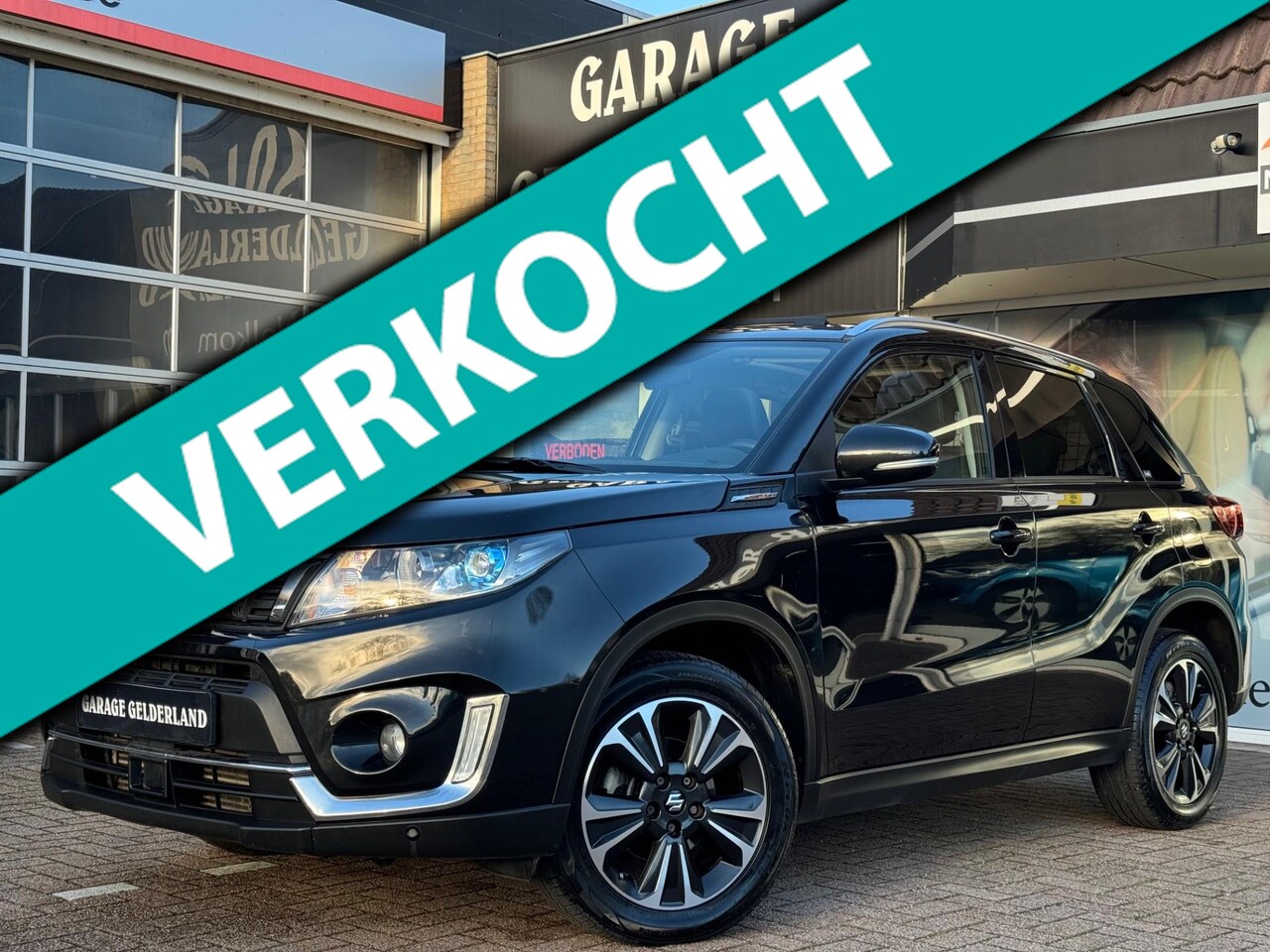 Suzuki Vitara - 1.4 140PK AllGrip Style | Pano | leder/Alcantara | Xenon | Full-Led | Trekhaak | Navi | Ca - AutoWereld.nl