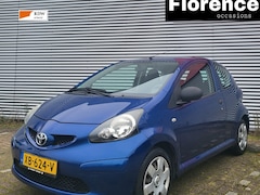 Toyota Aygo - 1.0-12V Nieuwe APK