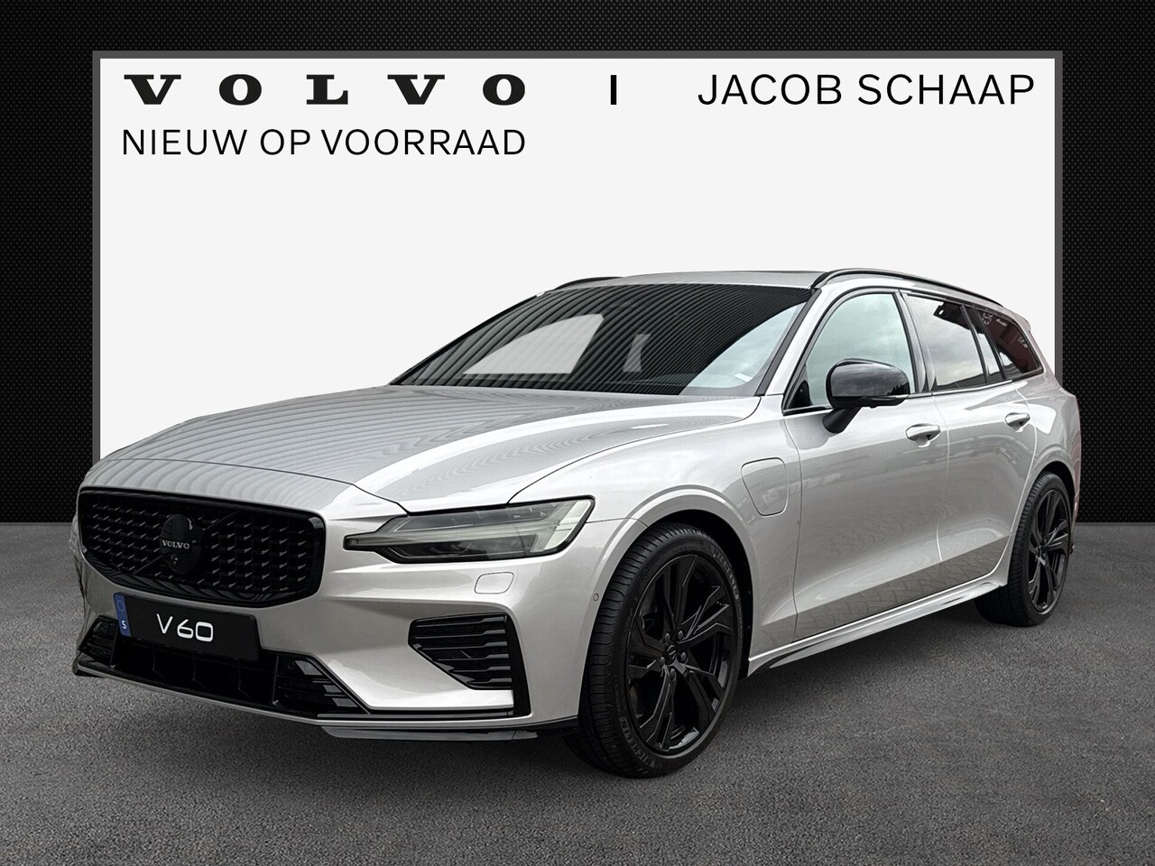 Volvo V60 - 2.0 T6 Recharge AWD Ultimate Dark / Custom made Black Sheep uitvoering / Styling pakket / - AutoWereld.nl