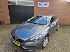 Volvo V40 - 1.6 T2 R-Design 2014 - Stoelverwarming