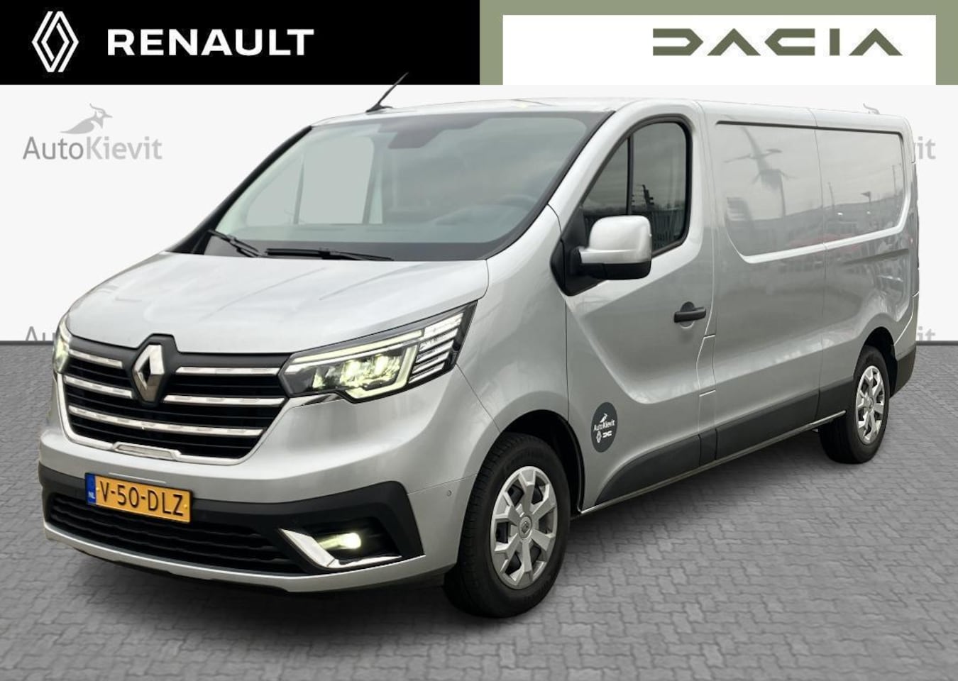 Renault Trafic - 2.0 dCi 130 T30 L2H1 Work Edition - Demo / Pack Parking / EASY LINK navigatiesysteem met 8 - AutoWereld.nl