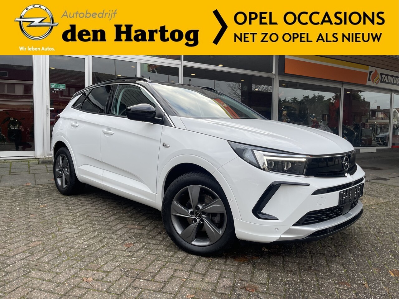 Opel Grandland - 1.2 Turbo Ultimate Automaat Leder/360 camera/Stoel en stuurverwarming. - AutoWereld.nl