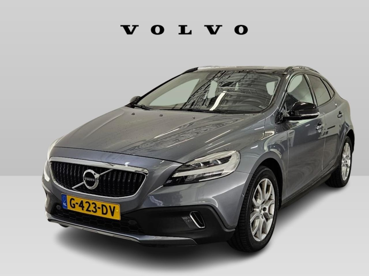 Volvo V40 Cross Country - 1.5 T3 Polar+ Luxury 1.5 T3 Polar+ Luxury - AutoWereld.nl