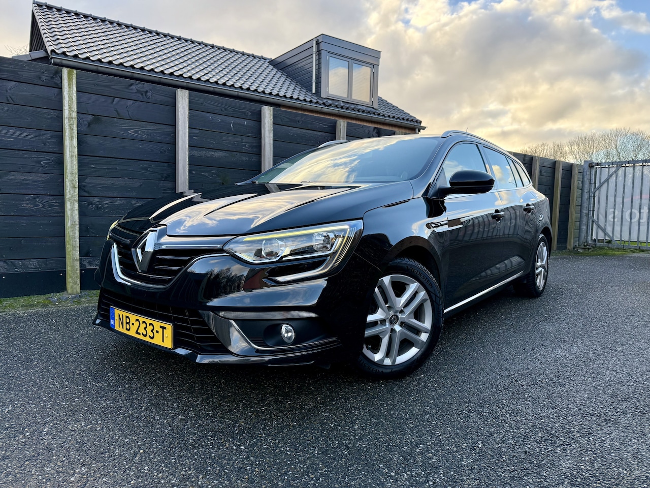 Renault Mégane Estate - 1.2 TCe Zen nieuwe distributie - AutoWereld.nl