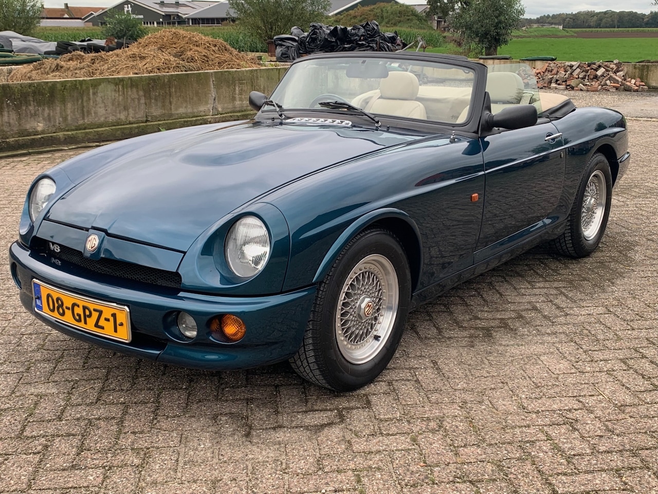 MG RV8 - 4.0 V8 - AutoWereld.nl