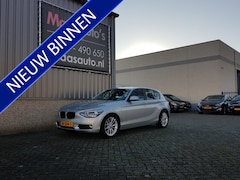 BMW 1-serie - 118i Upgrade Edition uitvoering automaat leder/schuifdak