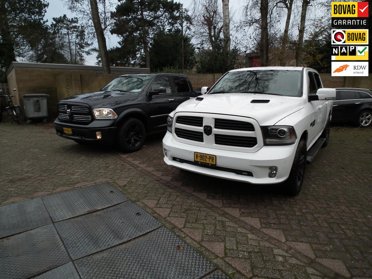 Dodge Ram 1500 - 2X 5.7 V8 Quad Cab 6'4 marge!!! - AutoWereld.nl