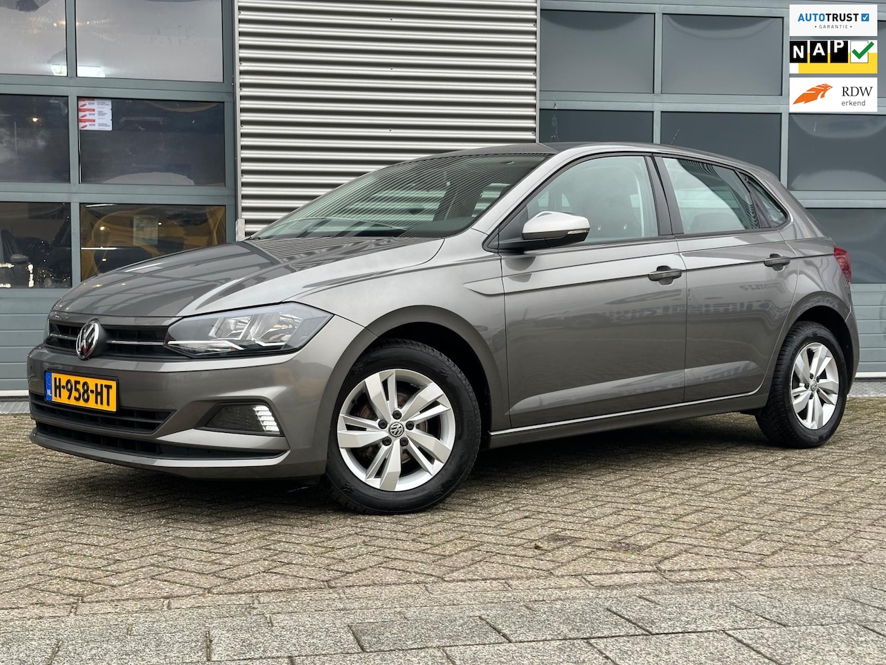 Volkswagen Polo - 1.0 TSI Beats | Carplay | CRUISECR | Climate | NAP - AutoWereld.nl