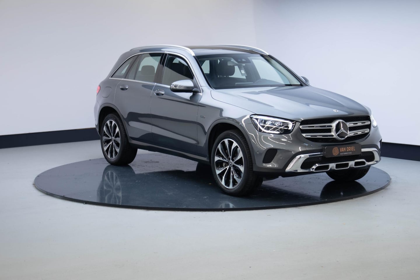 Mercedes-Benz GLC-klasse - 300e 4MATIC Advantage | Panoramadak | 20 Inch | - AutoWereld.nl