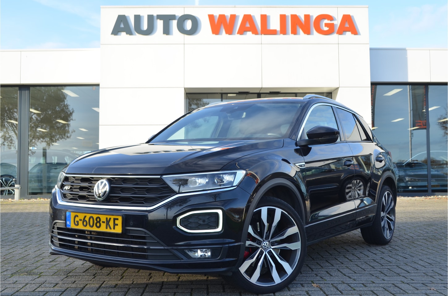 Volkswagen T-Roc - 1.5 TSI R-line LED koplampen | Virtual cockpit | Beats audio | Adaptive cruise | Carplay | - AutoWereld.nl