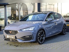 CUPRA Leon - PANO CARPLAY NAVI CAMERA SFEER LED