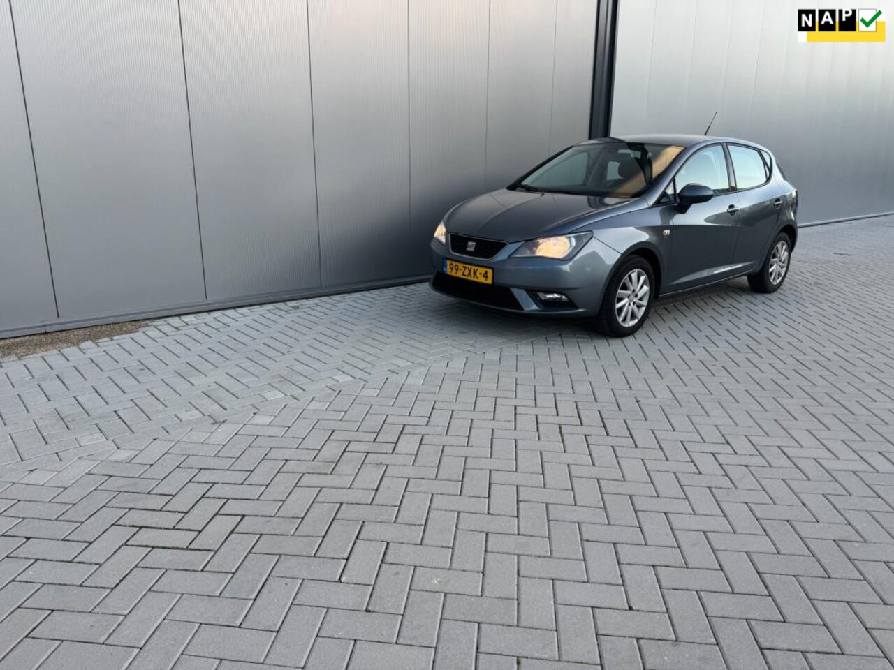 Seat Ibiza - 1.2 TSI Style 1.2 TSI Style - AutoWereld.nl