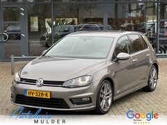 Volkswagen Golf - 1.2 TSI Business Edition R Connected Xenon/Camera/Keyless entry/Trekhaak/Half leder