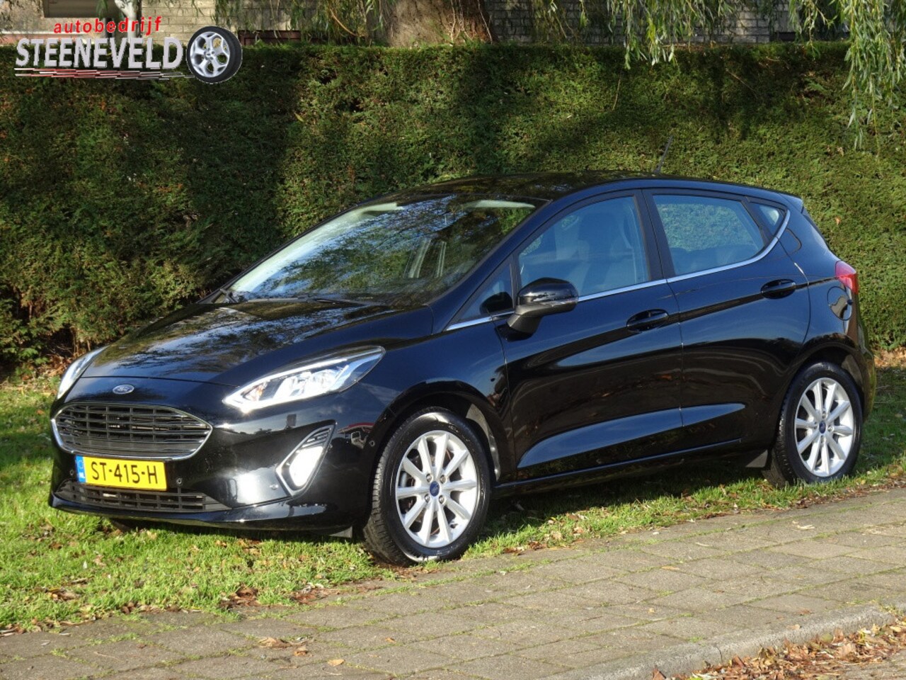 Ford Fiesta - 1.0 100pk Titanium met Navi, Camera en Trekhaak - AutoWereld.nl