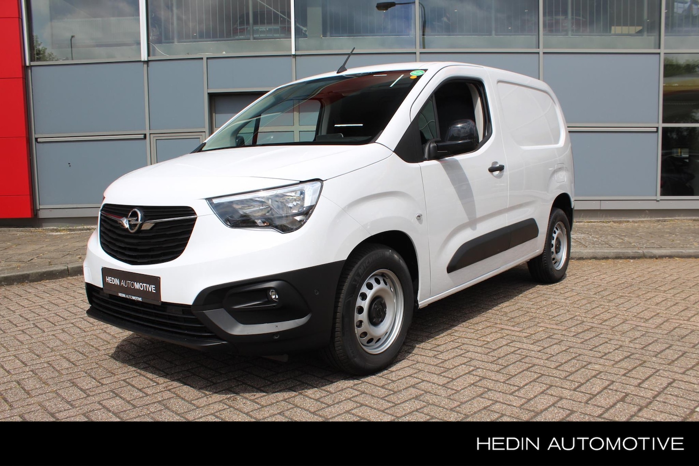 Opel Combo - L1 50 kWh | Navigatie | Camera | Airco | Cruise control | Apple Carplay/Android Auto | Bli - AutoWereld.nl