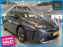 Toyota Prius - 1.8 Hybrid Dynamic, Trekhaak, JBL, Navigatie, Camera, HUD