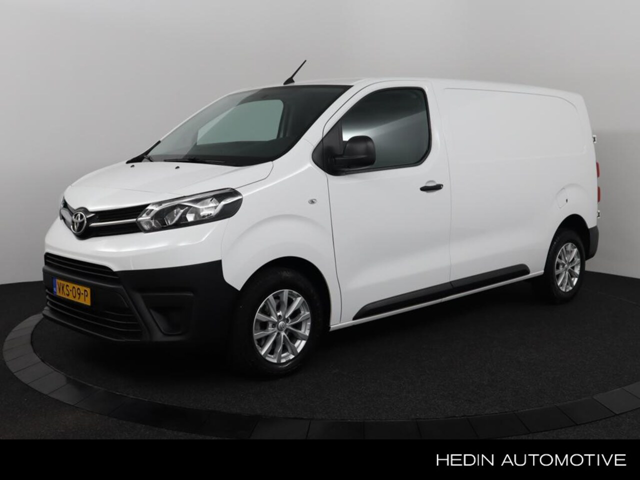 Toyota ProAce Worker - 2.0 D-4D Cool Comfort 3-Pers. | Airconditioning | Cruise control | Lichtmetalen velgen - AutoWereld.nl