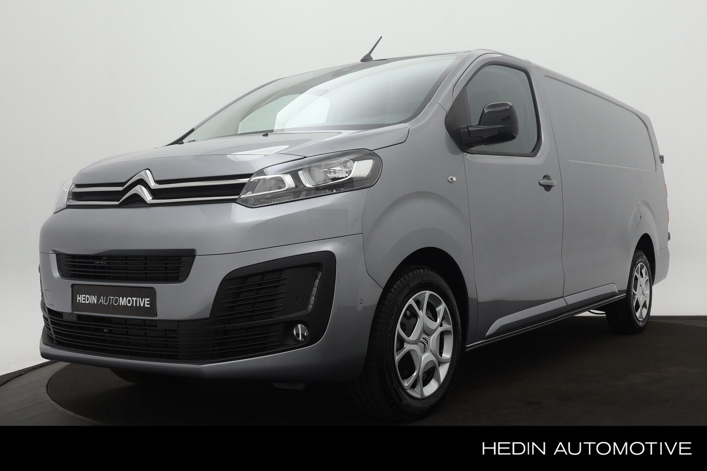 Citroën Jumpy - 2.0 BlueHDI 145pk L3 Automaat | Navigatie | Adaptieve Cruise control | PDC | LED dagrijver - AutoWereld.nl