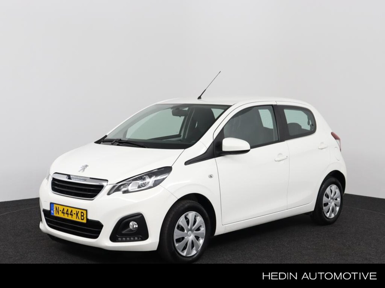 Peugeot 108 - 1.0 e-VTi Active | Airco | Bluetooth | Stuurbediening | LED dagrijverlichting | Elektrisch - AutoWereld.nl