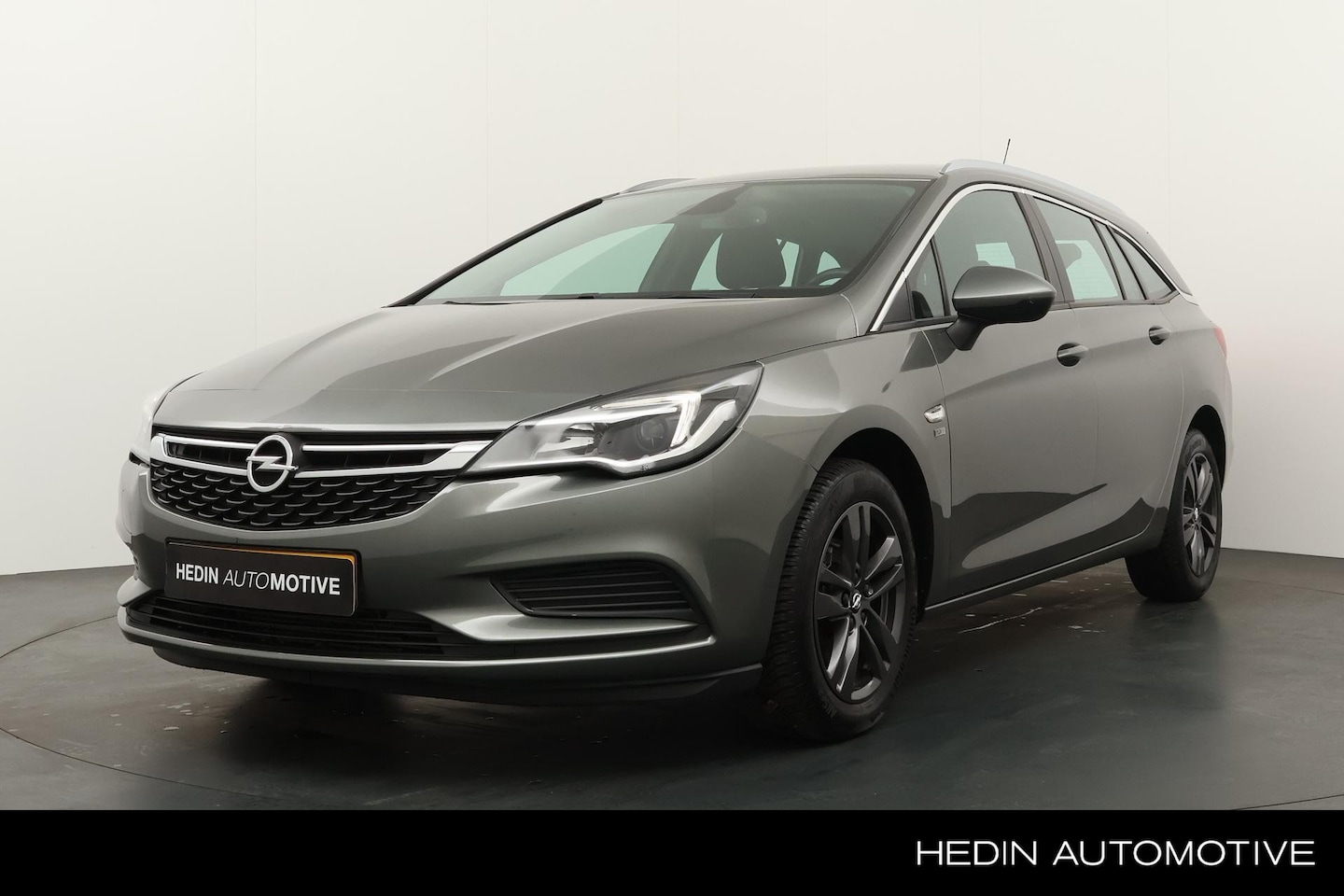 Opel Astra Sports Tourer - 1.0 Turbo 120 Jaar Edition | Navigatie | Airco | Cruise control | Apple Carplay/Android Au - AutoWereld.nl