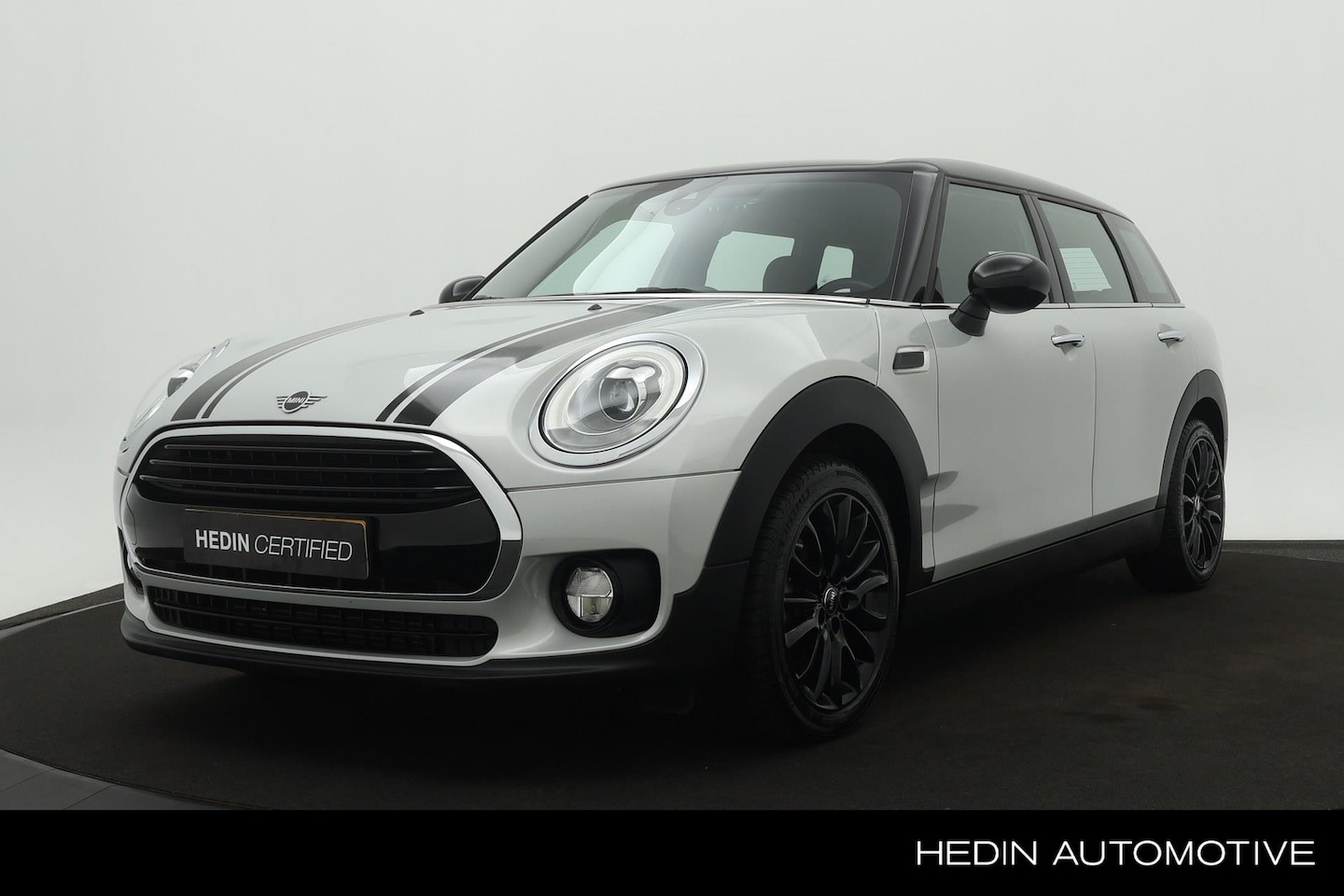 MINI Clubman - Mini 1.5 135PK Cooper Bus. Edition Automaat | Navigatie | Climate control | Keyless | Spor - AutoWereld.nl