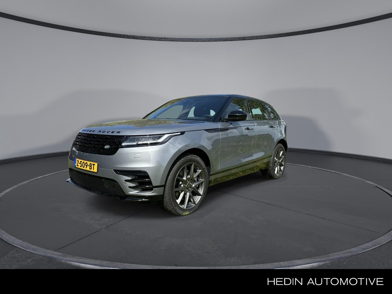 Land Rover Range Rover Velar - 2.0 P400e R-Dynamic SE PHEV | OPEN DAK | LEDER+MEM. | HEAD UP | WINTERPAKKET | LMV 21inch - AutoWereld.nl