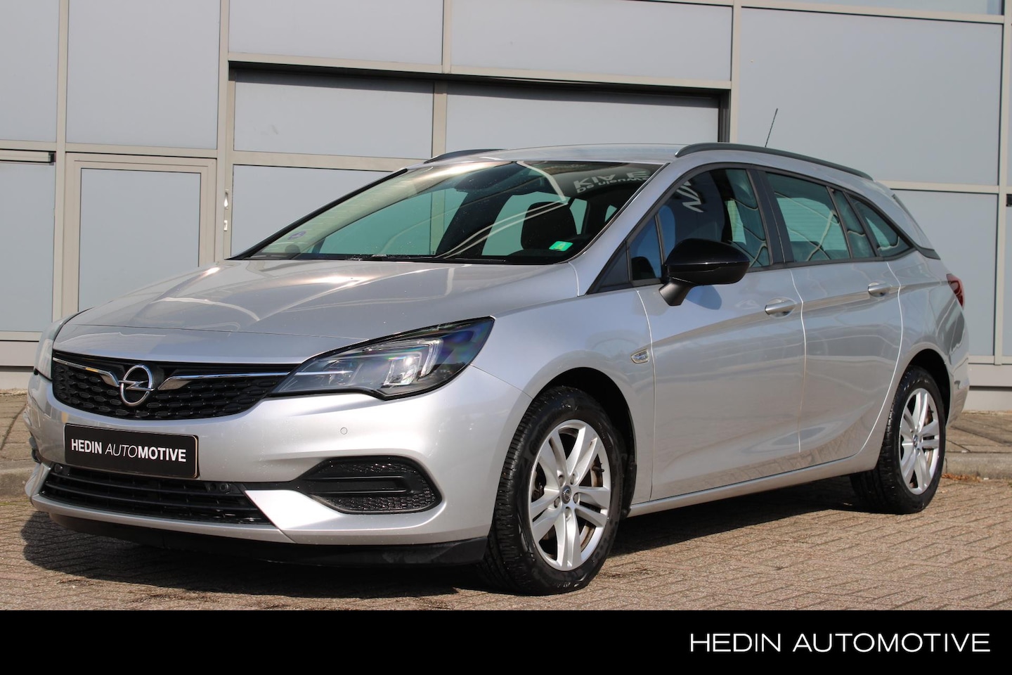 Opel Astra Sports Tourer - 1.2 Turbo 130pk Edition | Navigatie | Airco | Cruise control | Apple CarPlay/Android Auto - AutoWereld.nl