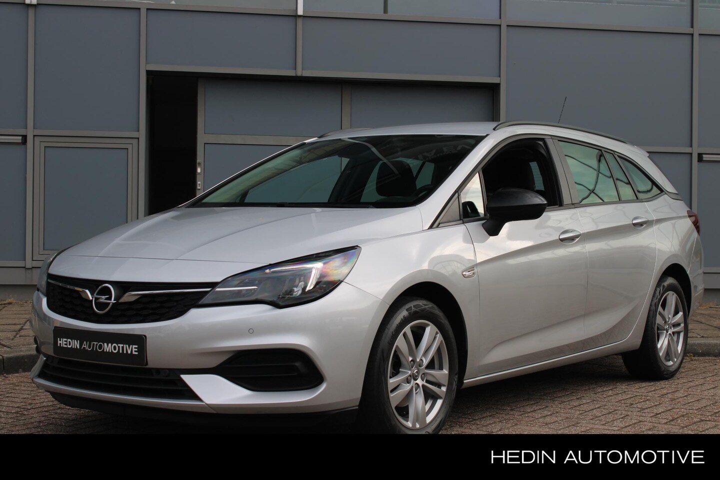 Opel Astra Sports Tourer - 1.2 Turbo 130pk Edition | Navigatie | Airco | Apple CarPlay/Android Auto | LED | PDC V+A | - AutoWereld.nl