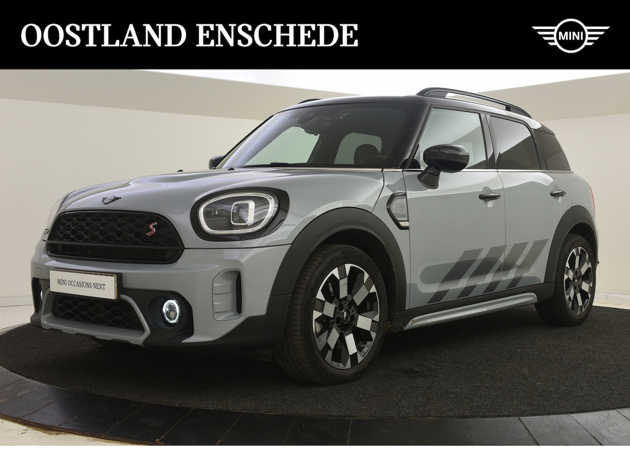 MINI Countryman - Cooper S Untamed Automaat / Achteruitrijcamera / Comfort Access / Stoelverwarming / LED / - AutoWereld.nl