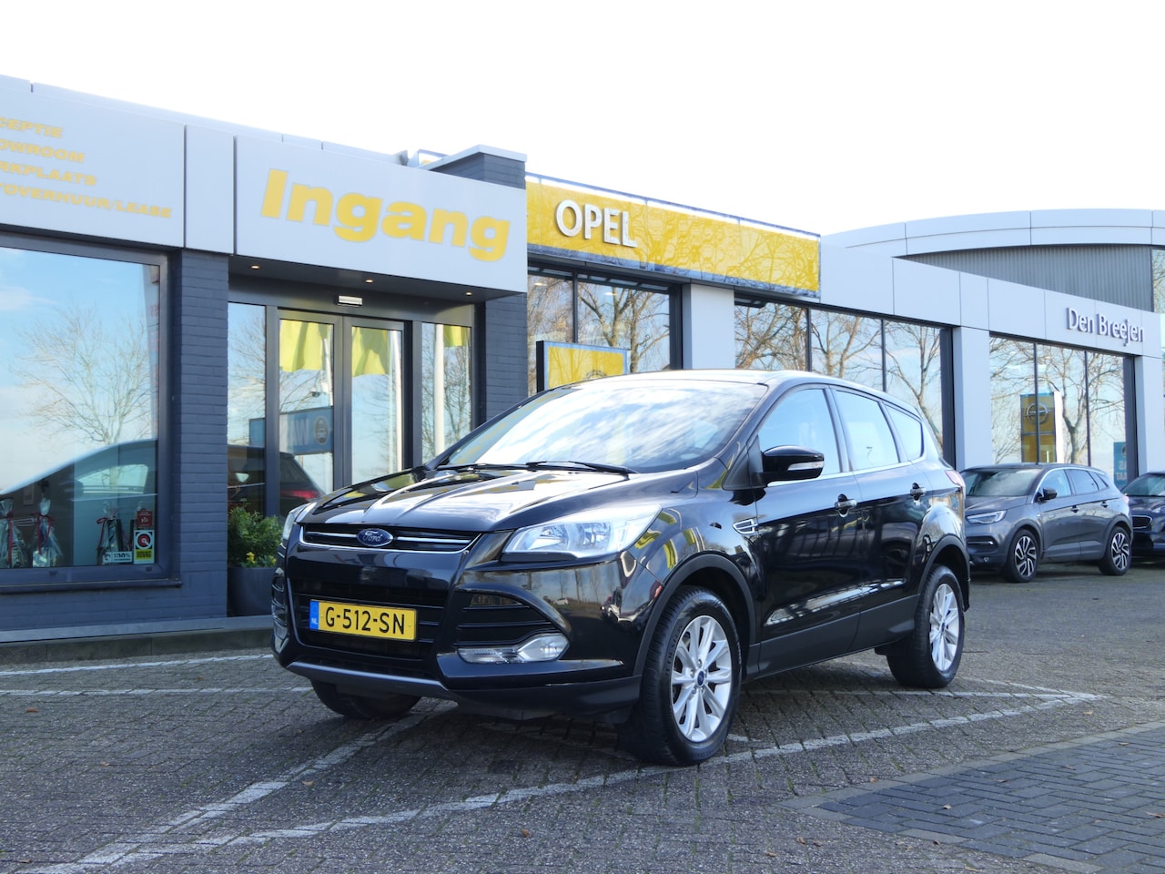 Ford Kuga - 1.5 Turbo 150pk Titanium | Navigatie | Parkeersens. | Trekhaak 2000kg - AutoWereld.nl