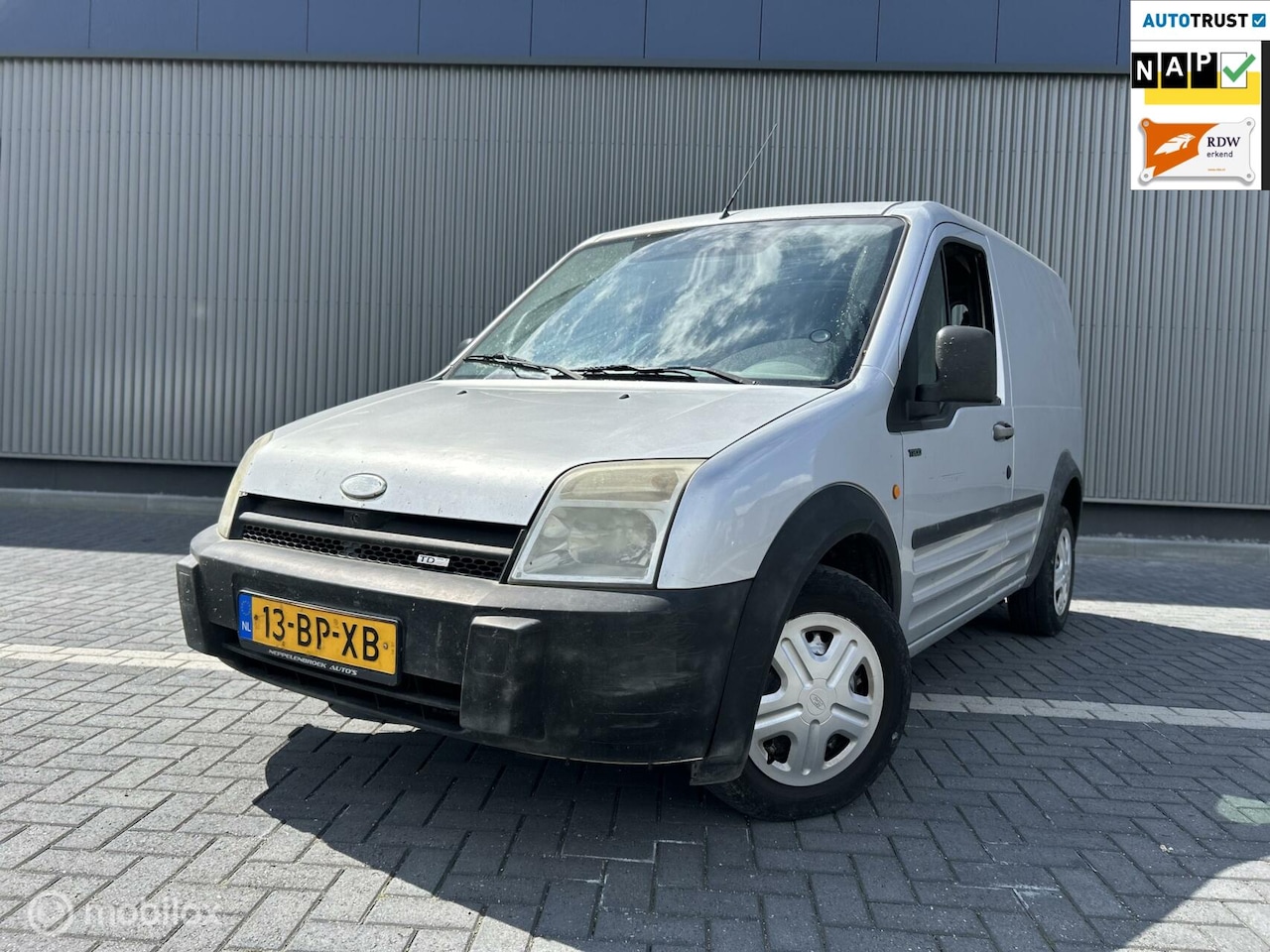 Ford Transit Connect - T200S 1.8 TDCi/AIRCO/APK/NAP - AutoWereld.nl