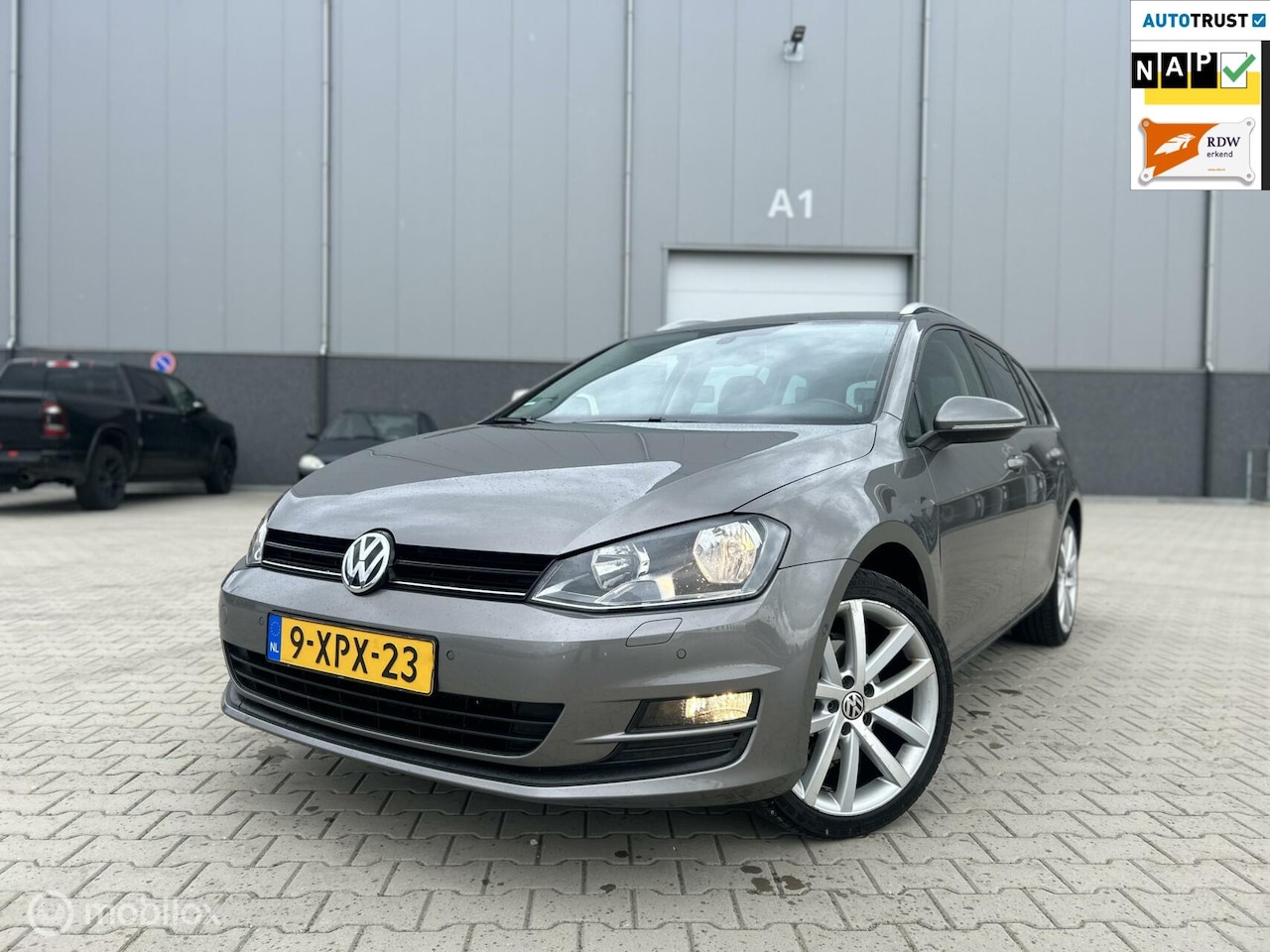 Volkswagen Golf Variant - 1.6 TDI Comfortline/APK/STOELV/NAVI/ - AutoWereld.nl