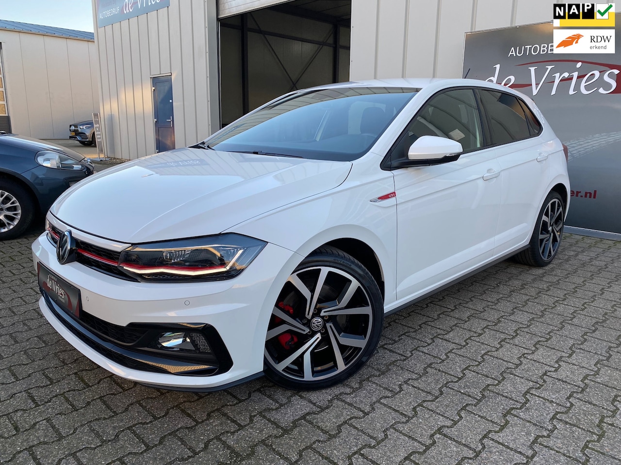 Volkswagen Polo - 2.0 TSI GTI Automaat / Clima / Cruise / Navi / PDC / Stoelverw. - AutoWereld.nl