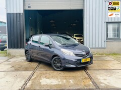 Toyota Yaris - 1.0 VVT-i Now (CarPlay+CAMERA+NAP+Airco)