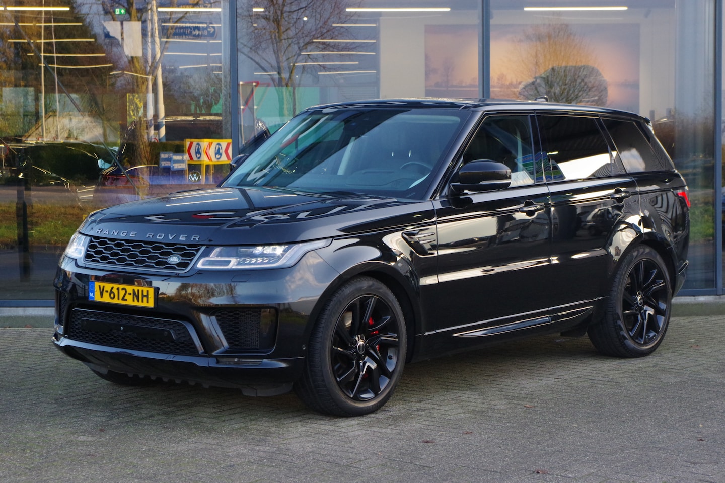 Land Rover Range Rover Sport - 4.4 SDV8 340 PK HSE Dynamic *GRIJS-KENTEKEN*, Trehaak, Lederen Comfortstoelen, Luchtvering - AutoWereld.nl