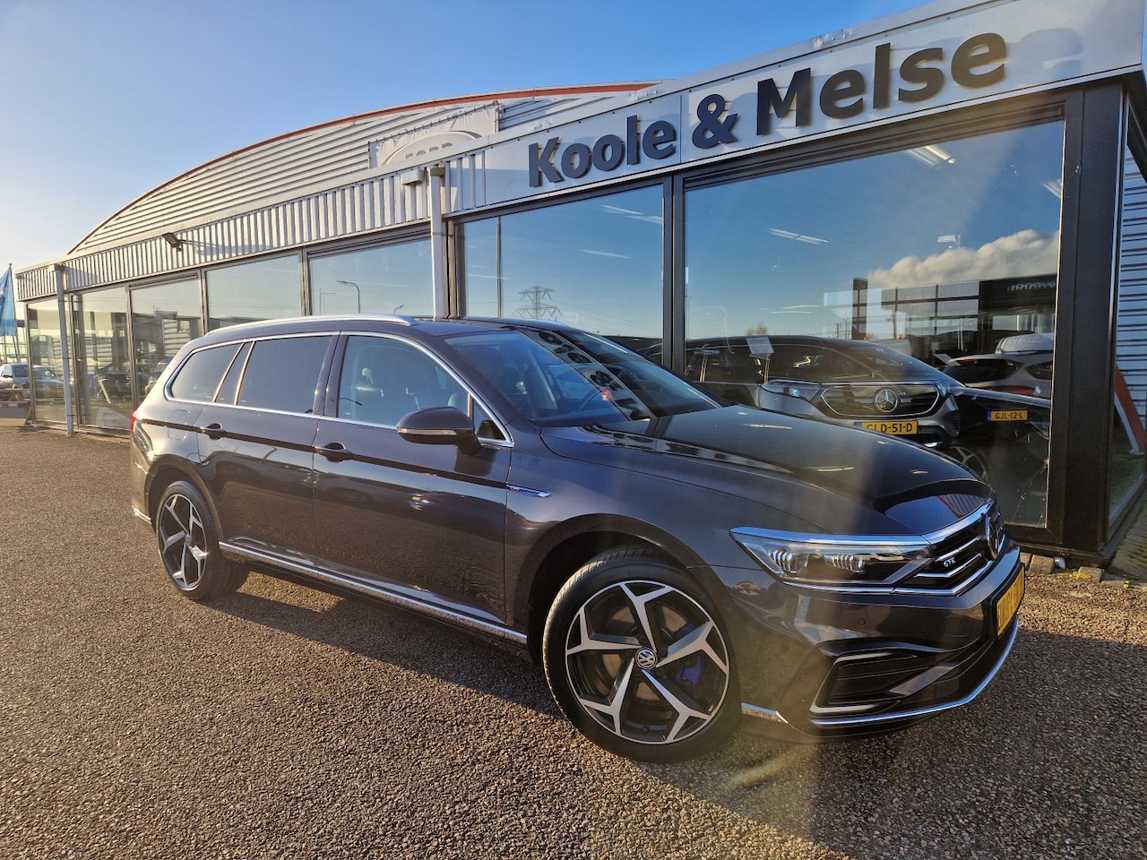 Volkswagen Passat Variant - 1.4 TSI PHEV 218pk DSG GTE | Trekhaak - AutoWereld.nl