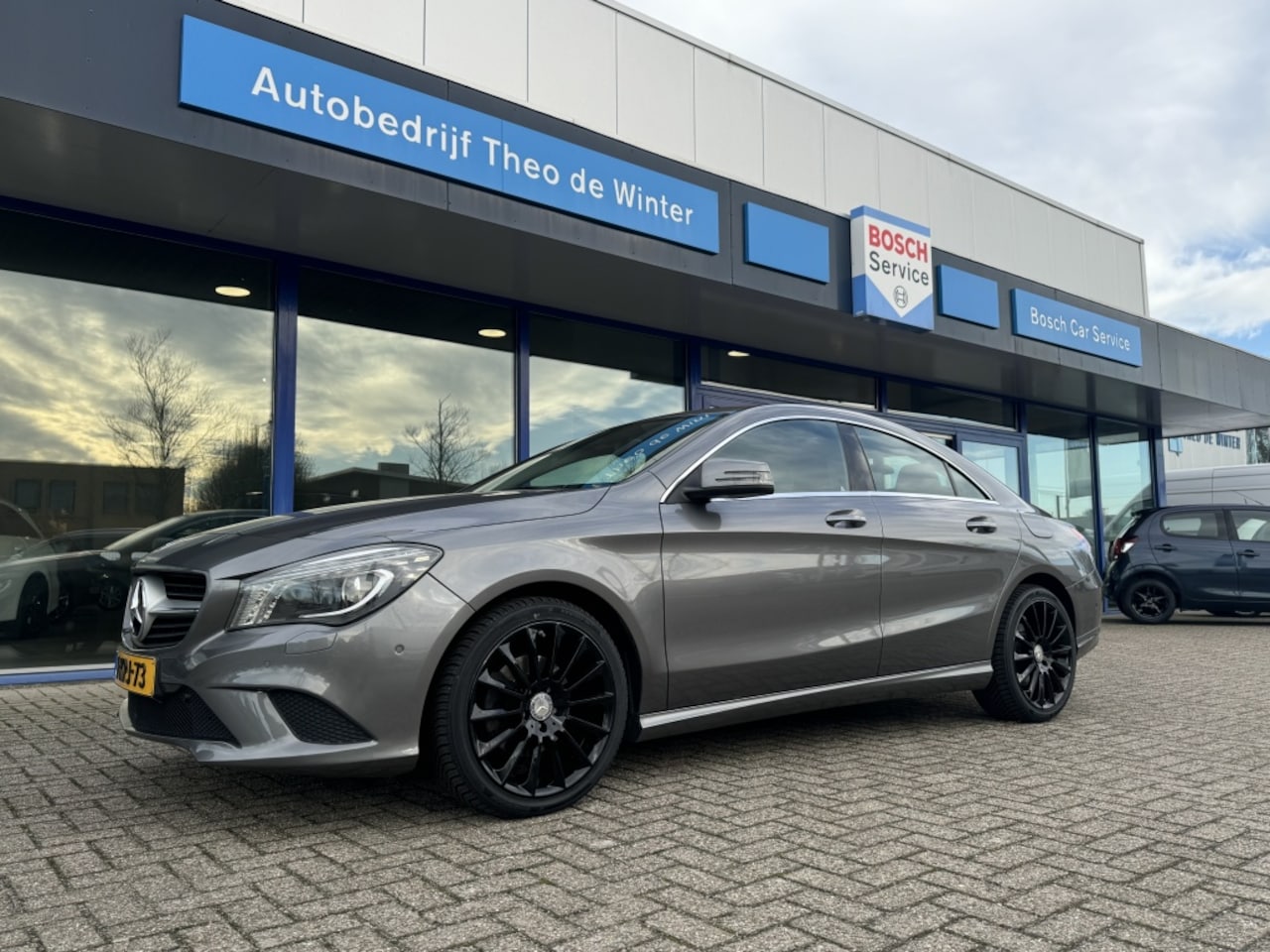 Mercedes-Benz CLA-Klasse - 180 Ambition| Navi, Airco, LMV 18", Cruise - AutoWereld.nl