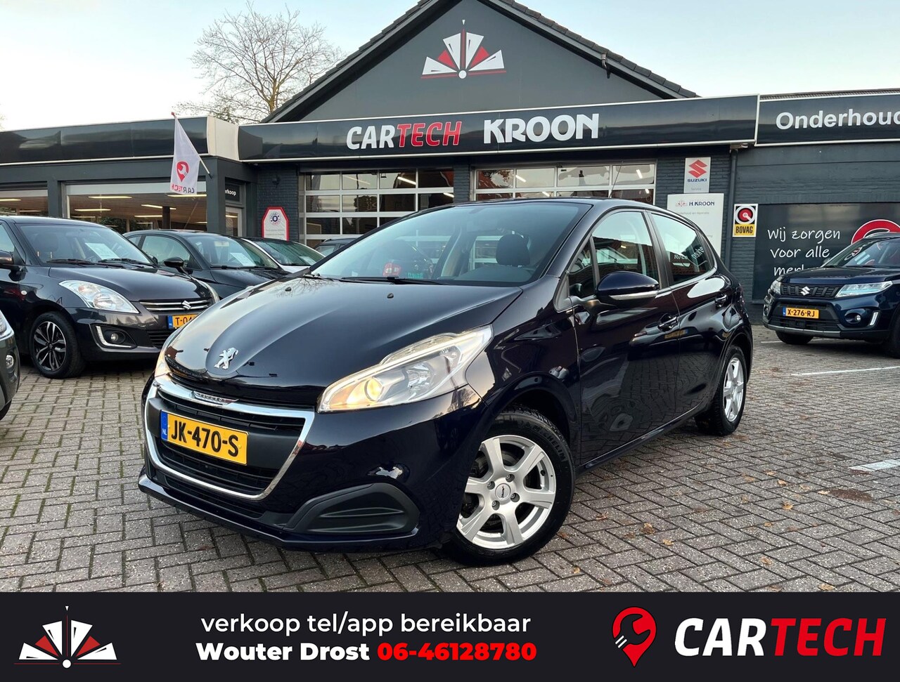 Peugeot 208 - 1.2 PureTech Connect Automaat, Navigatie - AutoWereld.nl