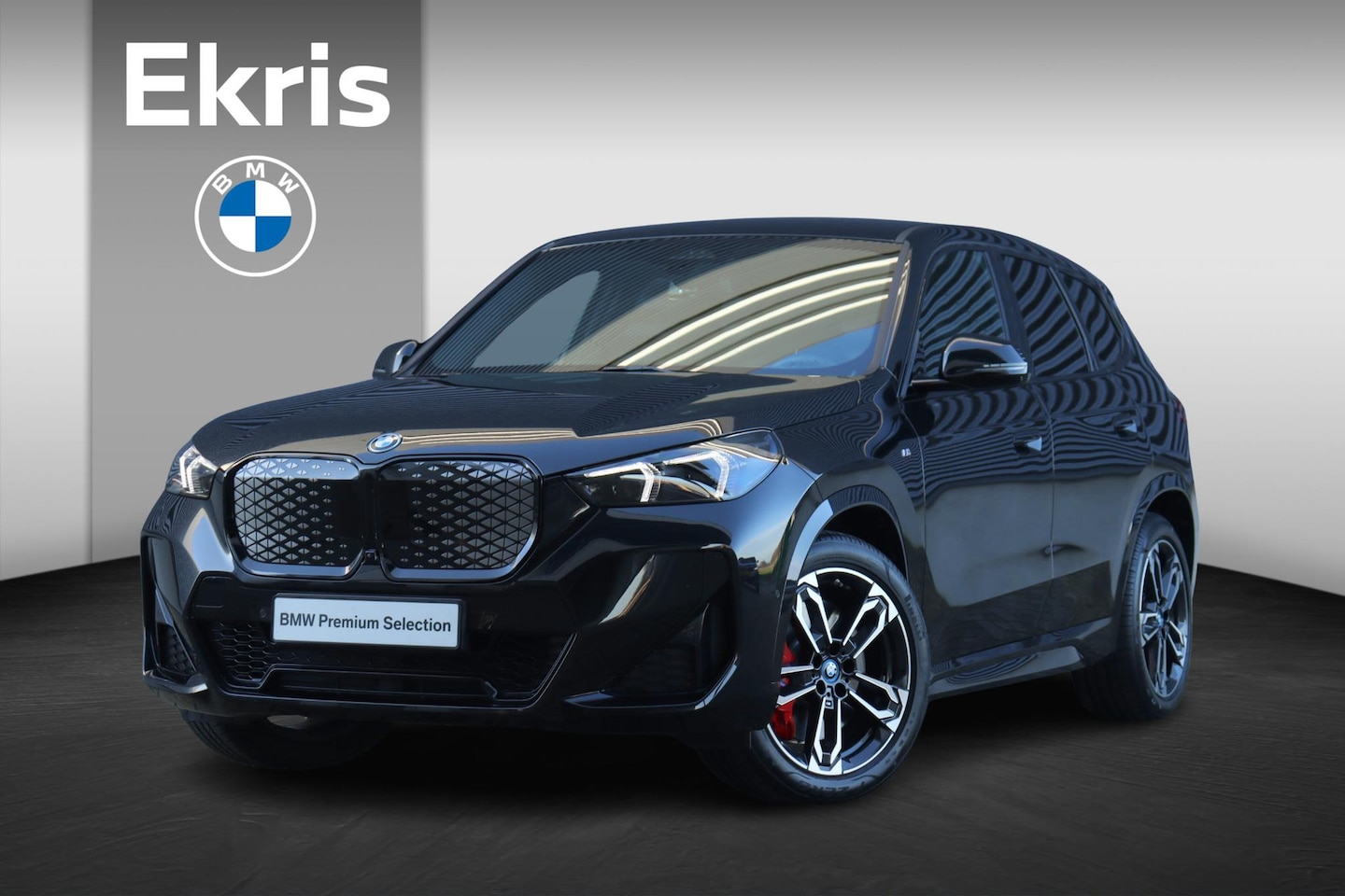 BMW iX1 - eDrive20 | M Sportpakket Pro | Innovation Pack | Trekhaak | Head-Up | Parking Assistant Pl - AutoWereld.nl