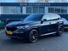 BMW X5 - XDrive45e High Executive M SPORT VAN: 69.900, - VOOR: 63.877, - EINDEJAARSVOORDEEL: 6.023,