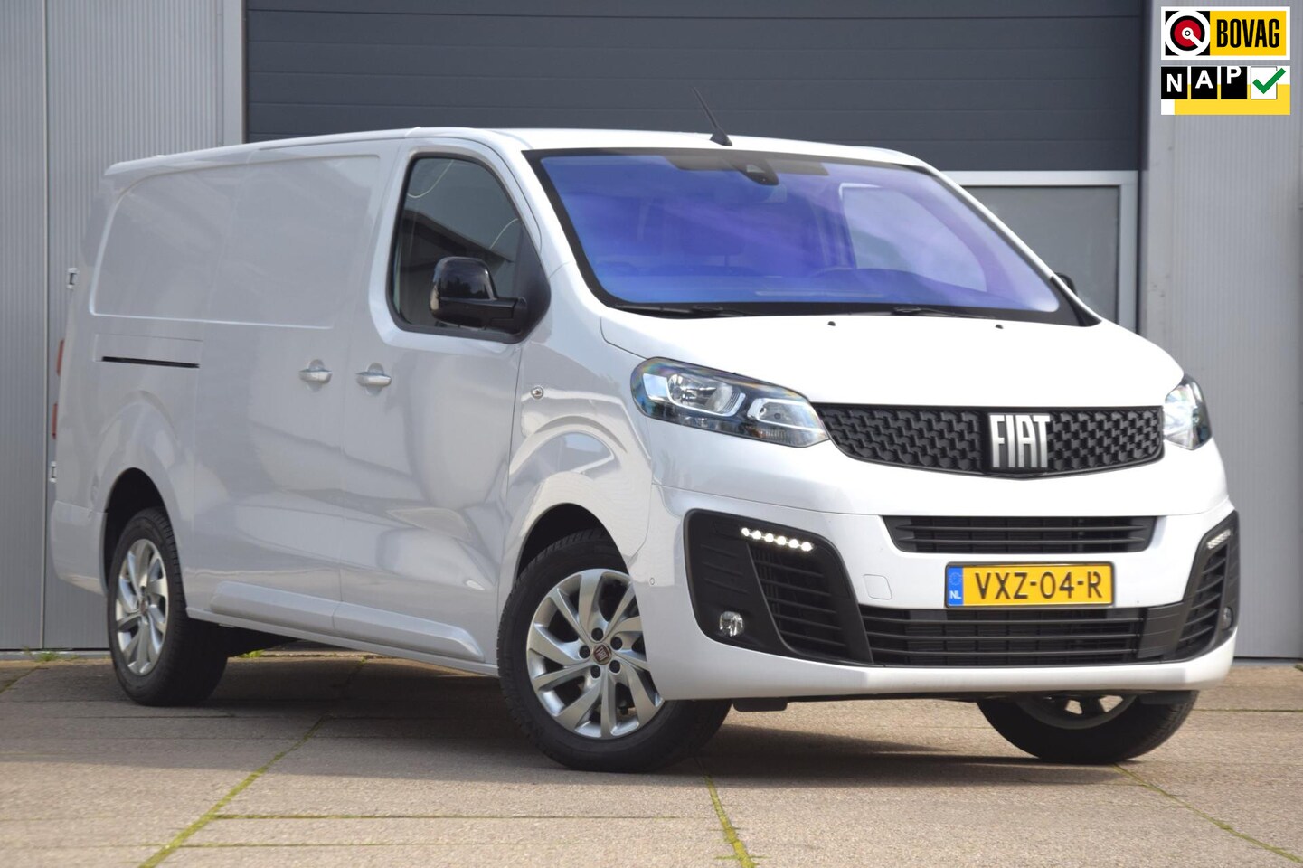 Fiat Scudo - 2.0 MultiJet L3H1 Automaat / Trekhaak / Climate control / Navigatie / Parkeersensoren / Ca - AutoWereld.nl