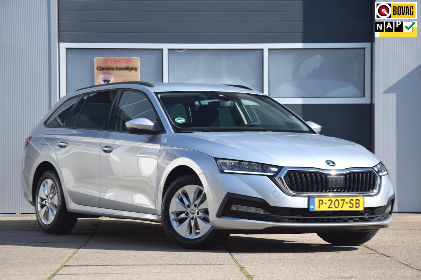 Skoda Octavia Combi - 1.0 TSI Business Edition 1.0 TSI Business Edition - AutoWereld.nl