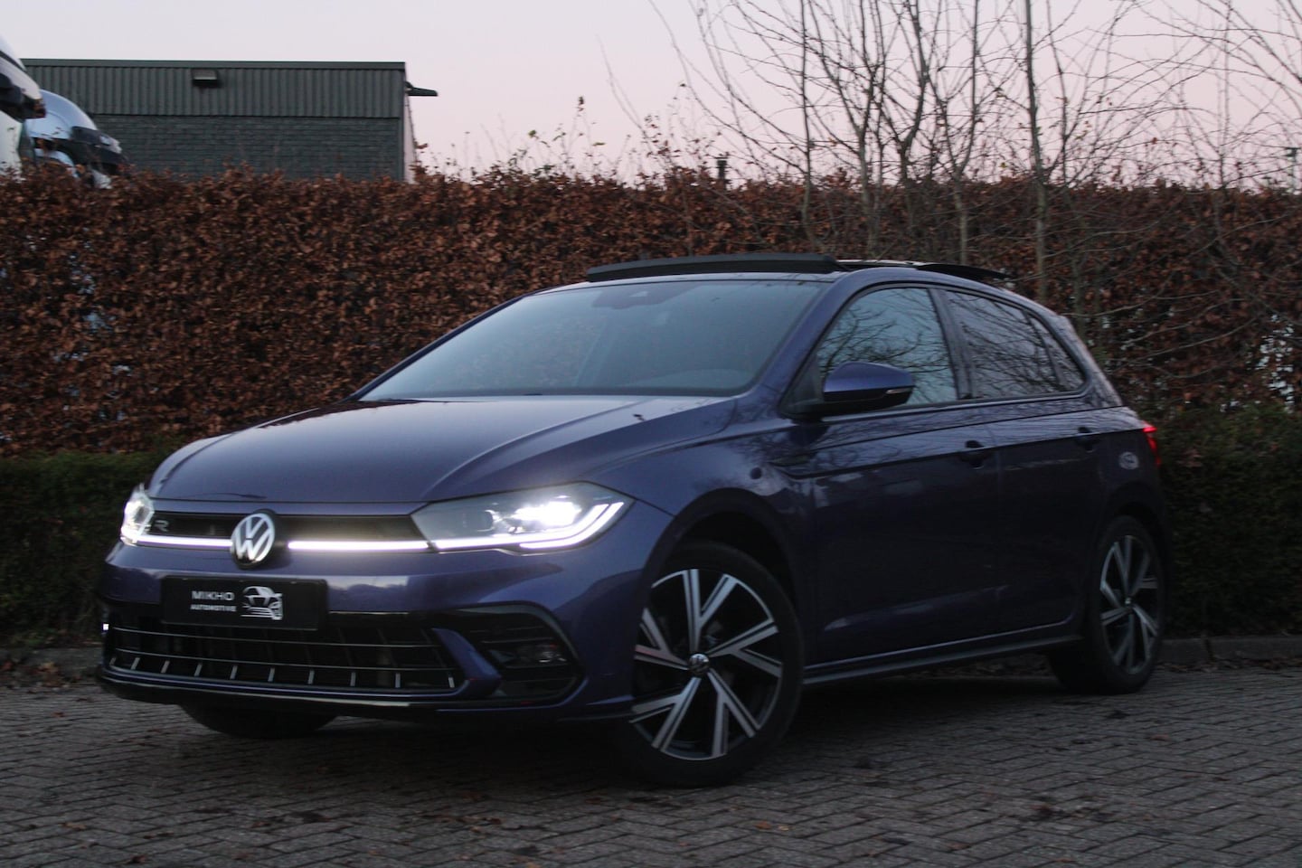 Volkswagen Polo - 1.0 TSI 3x R-Line | Panoramadak | Camera | Adaptive cruise | Lane assist | IQ Light | Stoe - AutoWereld.nl