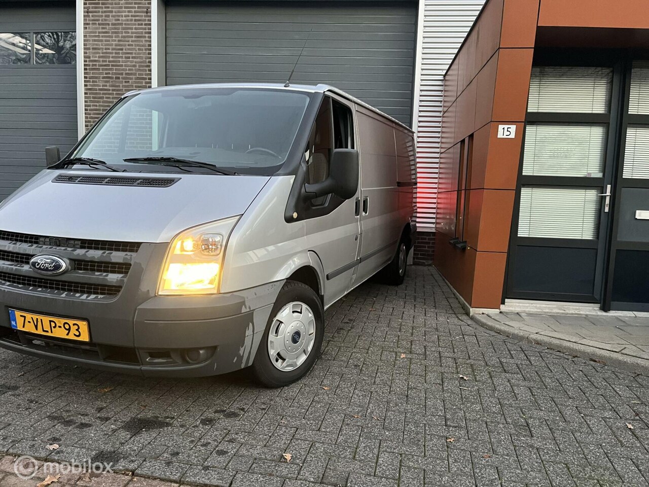 Ford Transit - 280M 2.2 TDCI 280M 2.2 TDCI - AutoWereld.nl