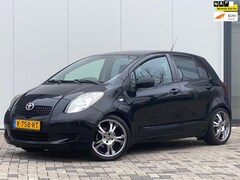 Toyota Yaris - 1.3 VVTi Terra 5 DEURS AIRCO NAP LAGE KILOMETERSTAND