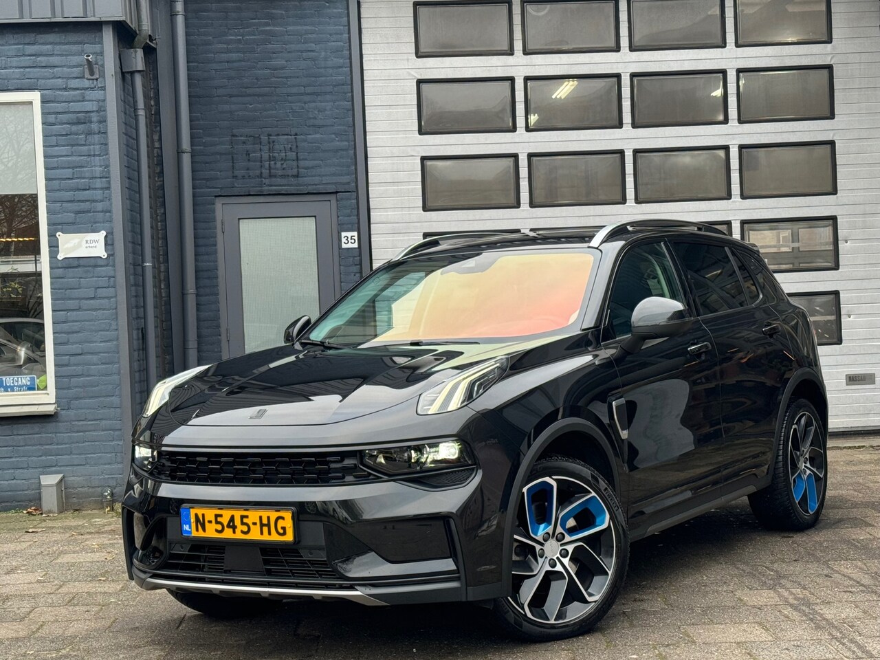 Lynk & Co 01 - 1.5 | Plug-In Hybrid | Pano | Navi | N.A.P - AutoWereld.nl