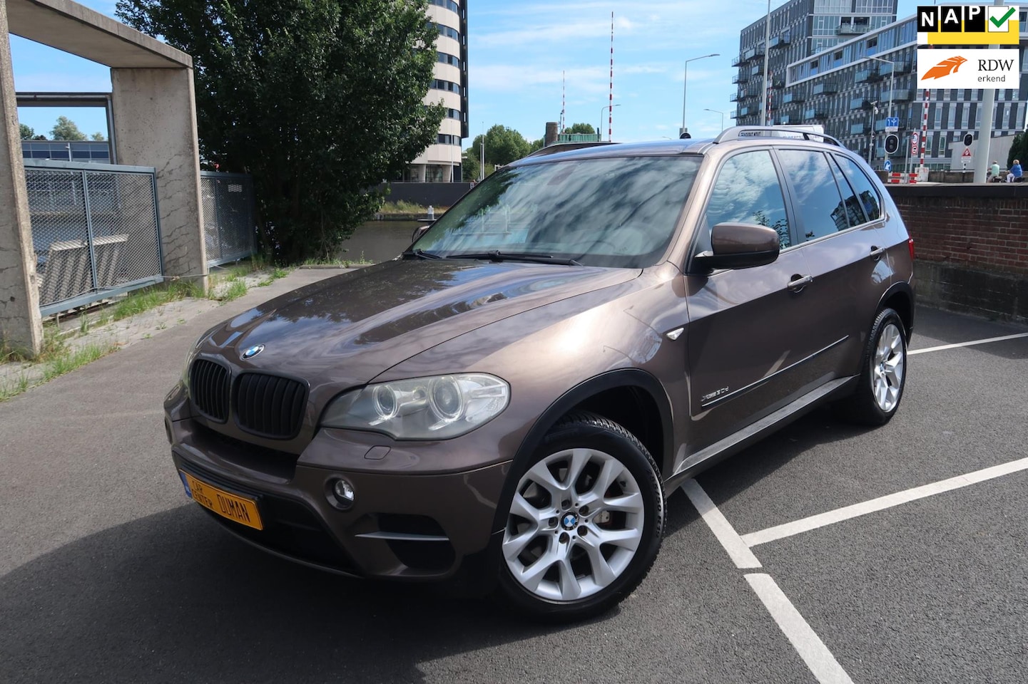 BMW X5 - XDrive30d High Executive BLACK FRIDAY DEAL €11750 - AutoWereld.nl