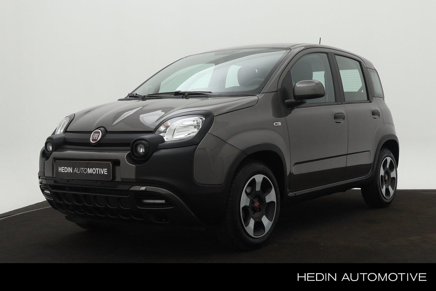 Fiat Panda - 1.0 Hybrid Panda Cross | Navigatie via App | Climate control | Apple carplay/Android auto - AutoWereld.nl