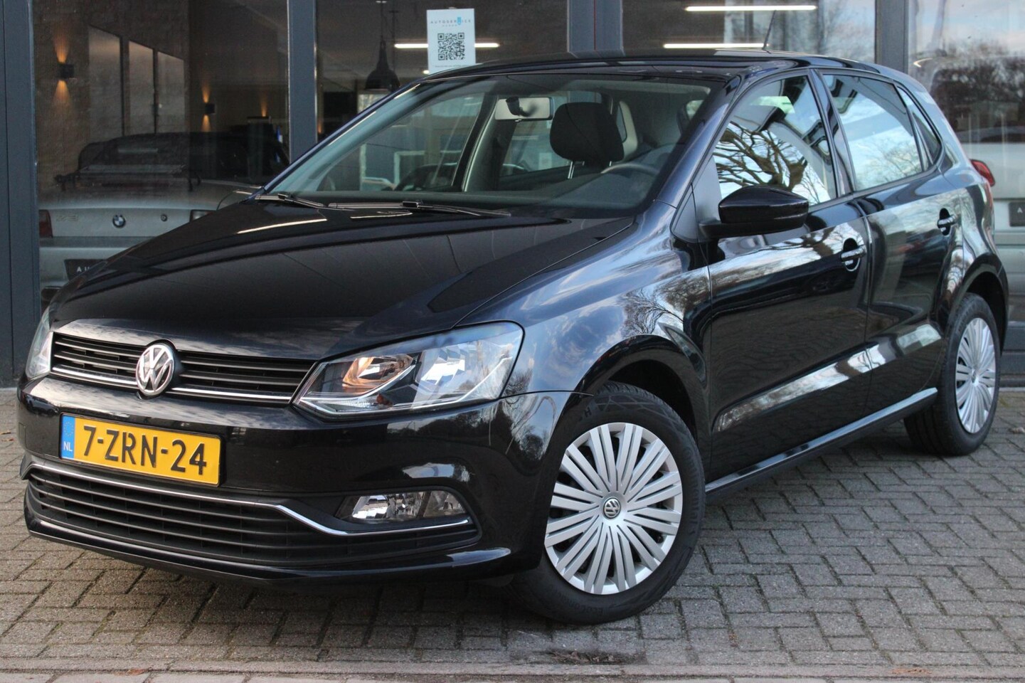 Volkswagen Polo - 1.2 TSI Comfortline | Automaat | Trekhaak 1000kg | Telefoonvoorbereiding | Navigatie | Cru - AutoWereld.nl